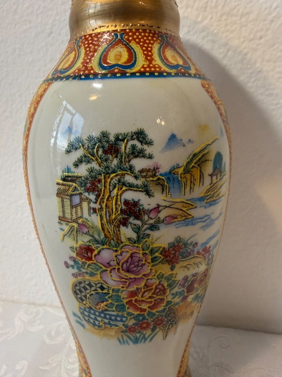 Set di 4 vasi in porcellana stile Satsuma, dipinti a mano con decorazioni dorate, grandi 36 cm – Porcelain (photo 6 of 16)