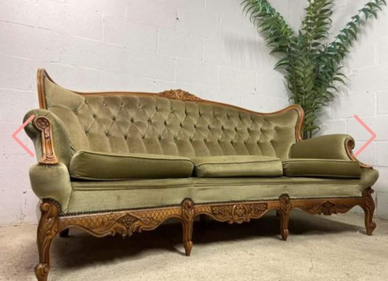 Image 1 of Baroque queen Ann sofa