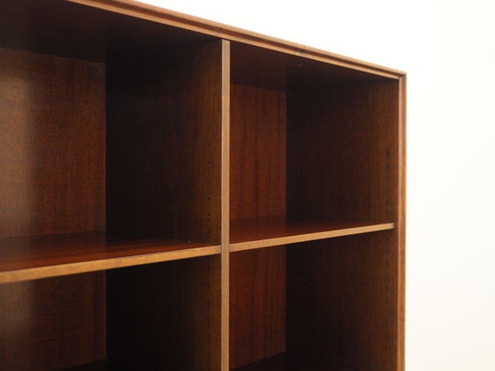 Libreria danese impiallacciata in mogano su gambe svasate, anni '60 – Librerie, Legno (photo 7 of 11)