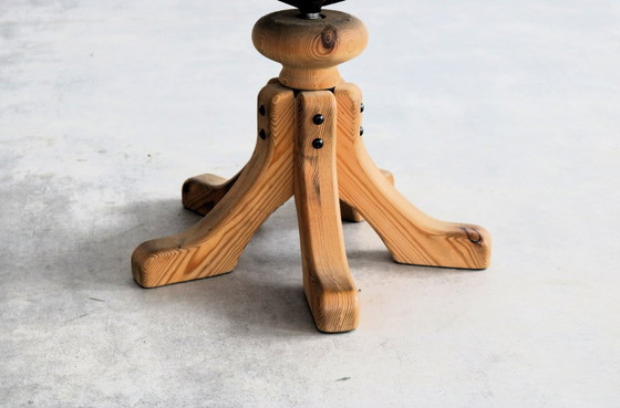 Image 1 of Sedia/poltrona da ufficio in pino vintage