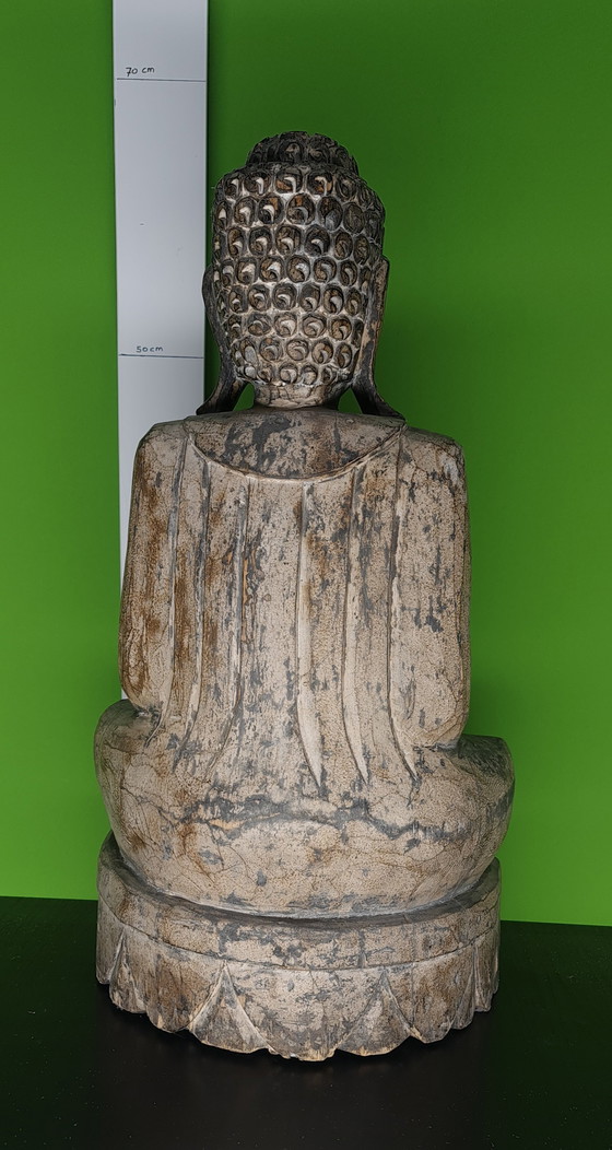 Image 1 of Alte hölzerne Buddha-Statue