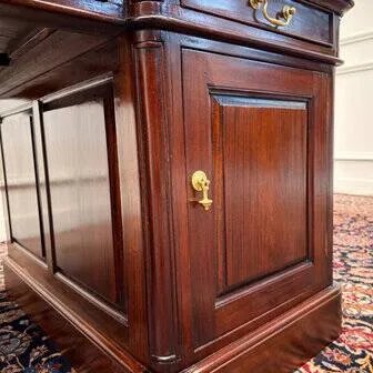 Klassischer englischer Partnerschreibtisch grünes Leder, Holz, Chesterfield (Foto 14 von 20)