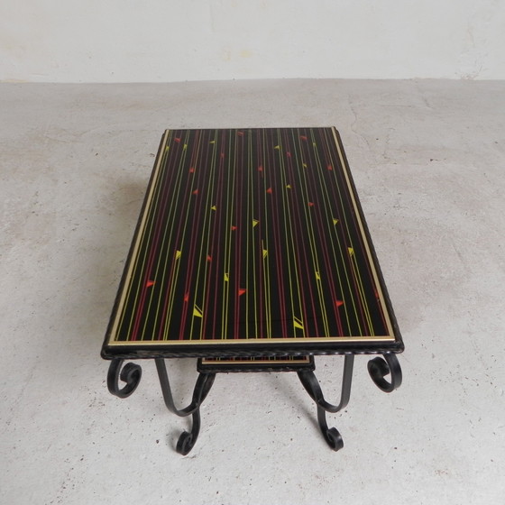 Image 1 of Table basse vintage avec 2 plateaux en verre avec impression des années 50