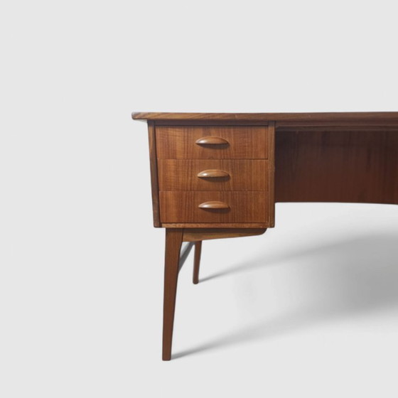 Image 1 of Scrivania vintage + sedia Erik Buch