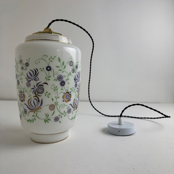 OLD LARGE OPALINE PENDANT LAMP 1970 VINTAGE – Glass (photo 3 of 8)
