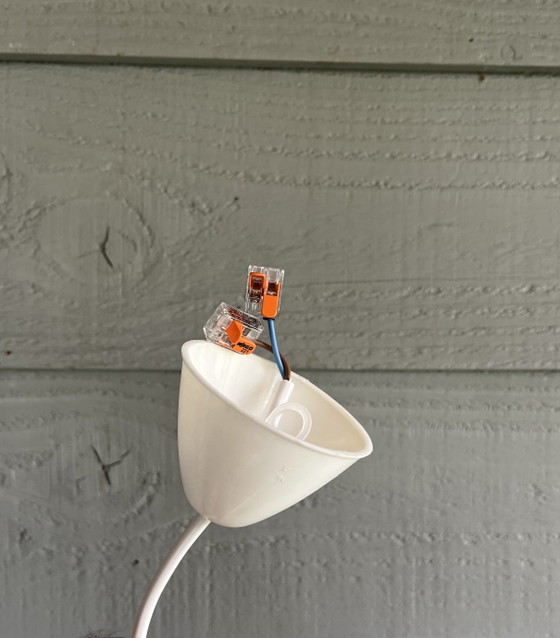 Image 1 of Lampada a sospensione vintage francese in opalino bianco/nero, stile metà secolo.