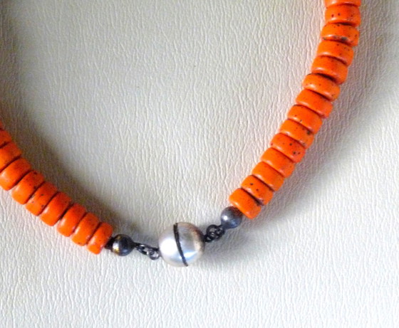 Image 1 of Collana di corallo arancione