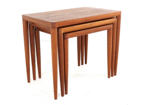 Tables d'appoint gigognes Henry W. Klein pour Bramin, style vintage danois