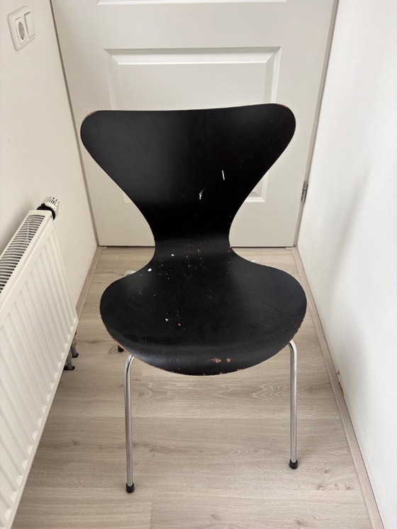 Image 1 of 2 x Fritz Hansen FH vlinderstoel zwart