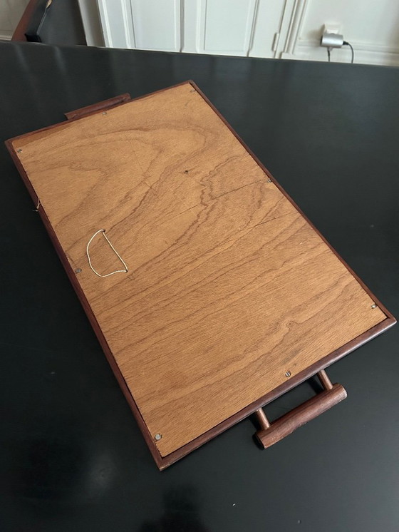 Image 1 of vassoio in legno decorato con ali di farfalla