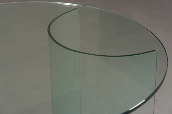 Image 1 of Vintage Oval Tempered Glass Dining Table by Fiam, Italy 1980's