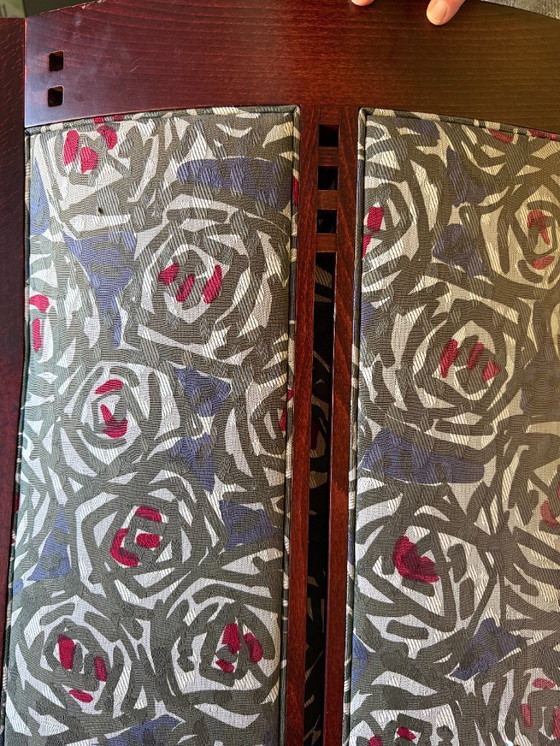 Image 1 of Poltrona di design Giorgetti – prestigioso marchio italiano – legno e imbottitura