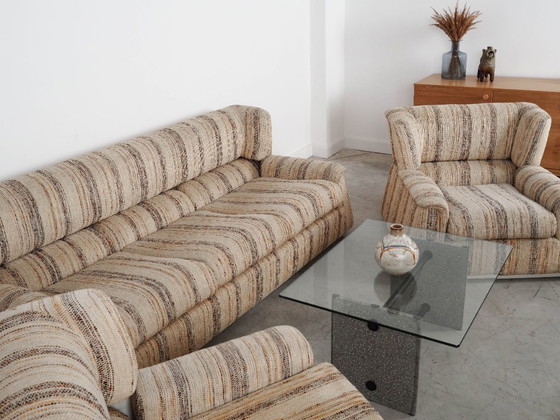 Image 1 of Driezitsbank, Italiaans design, jaren 60, gefabriceerd door Saporiti