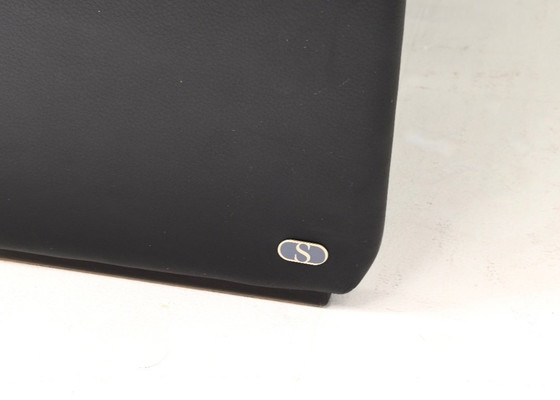 Image 1 of De Sede DS-2011 Divano a due posti in pelle nera, Svizzera - anni '80-'90 circa