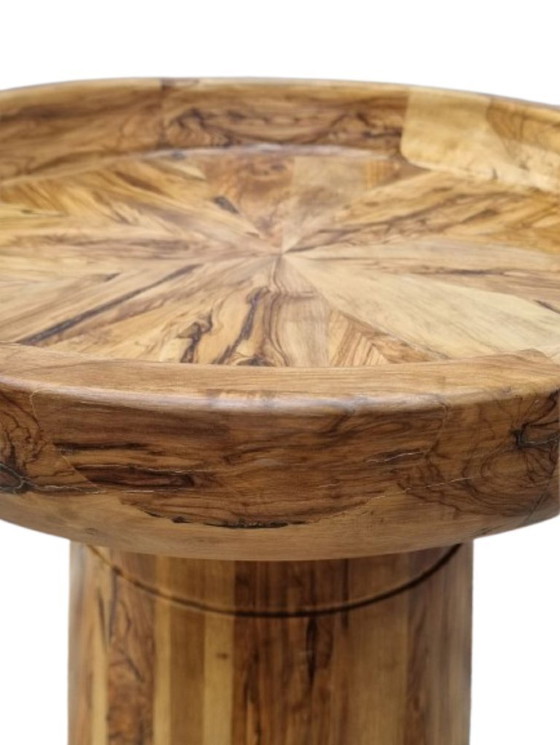 Image 1 of Handgemaakte Marokkaanse tafel van massief mahoniehout | Handgemaakte massief mahoniehouten tafel – Marokkaans ambacht