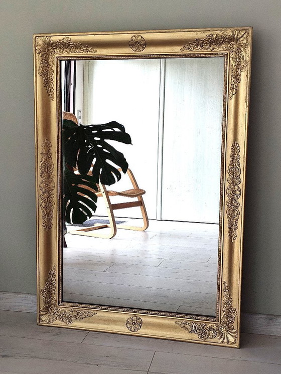 Image 1 of 19th-century mirror in wood and gilt stucco, 115 x 61.5 cm