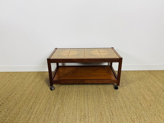 Image 1 of Table basse vintage en teck et céramique à roulettes, 1960
