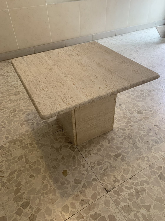 Image 1 of Table basse vintage en travertin véritable (Années 1980)
