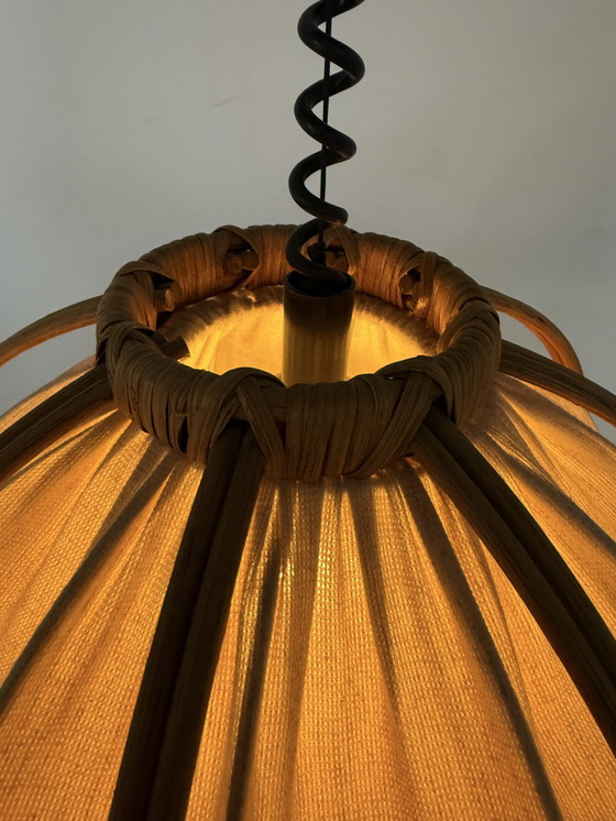 Image 1 of Suspension vintage en rotin des années 60