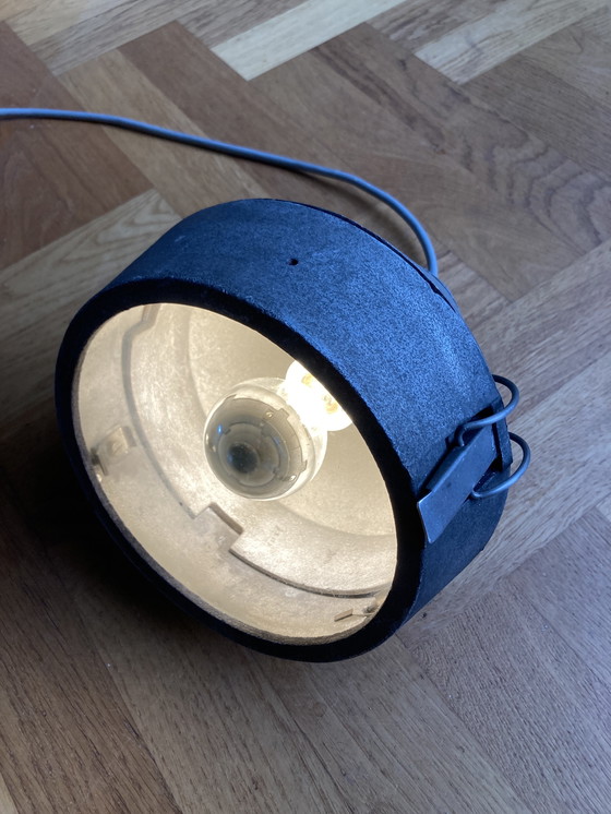 Image 1 of 2 lampes suspendues Philips vintage en aluminium