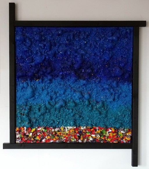 Abstraktes Kunstwerk mit Textur, blau und mehrfarbig