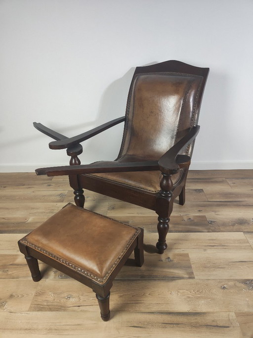 Antieke kasteelfauteuil/schouderstoel inclusief krukje – Leather (photo 2 of 6)