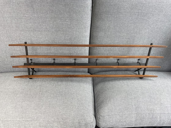 Image 1 of Appendiabiti scandinavo vintage in legno di teak e metallo degli anni '50
