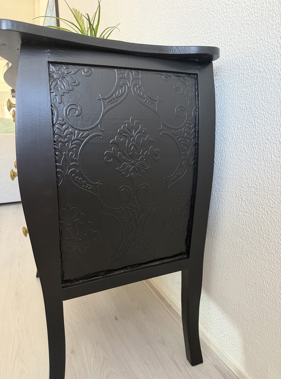 Image 1 of Laden kastje gerestyled