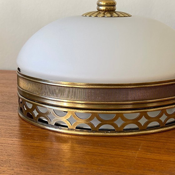 Image 1 of Paire d'appliques plafonniers anciens demi sphérique en verre blanc et laiton doré 1950 1960