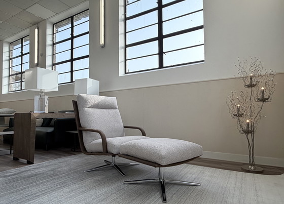 Image 1 of Fauteuil pivotant/allée Leolux Kudo avec repose-pieds NEUF