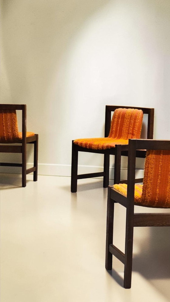 Image 1 of Ensemble de salle à manger style années 70 – table et 6 chaises