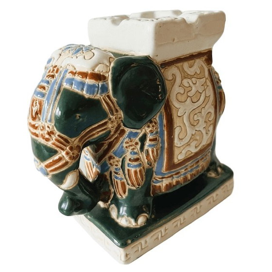 Image 1 of Portavasi vintage in ceramica verde a forma di elefante orientale, stile boho anni '70