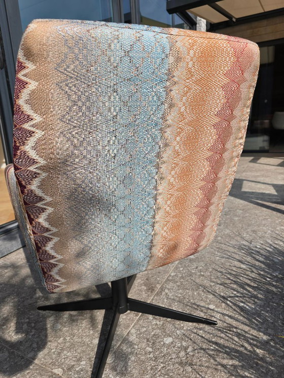 Image 1 of 2 Fauteuil Missoni pivotant