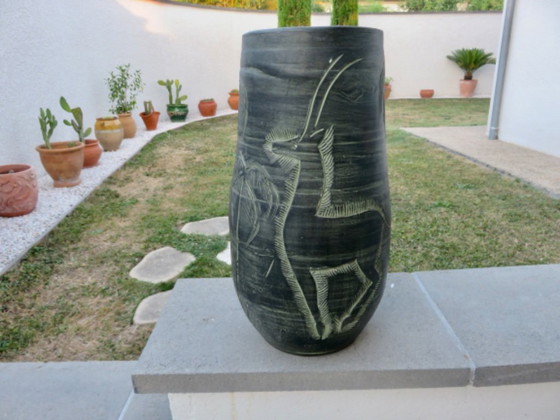 Image 1 of Important ceramic vase by Francisco Figueras, Catalonia, Spain