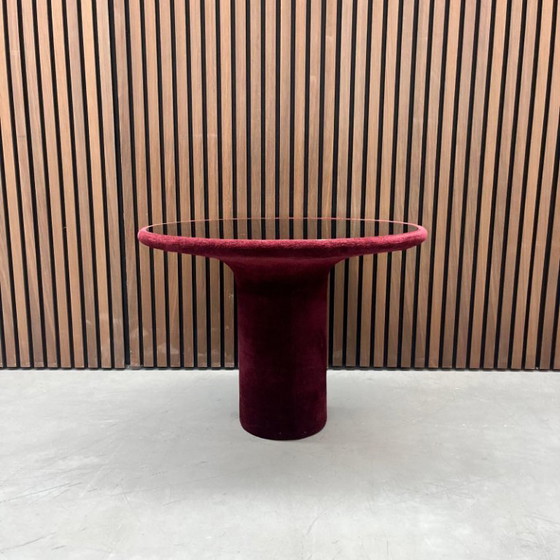 Image 1 of COR Echo side table red velour