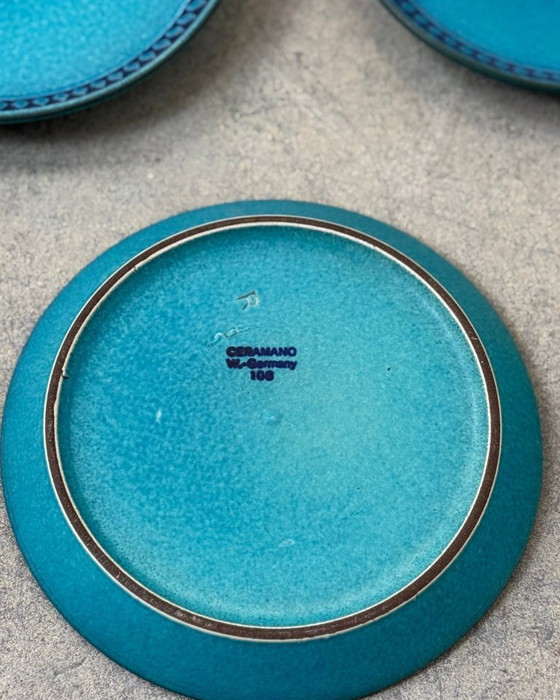 Image 1 of 6 dessertbordjes van Ceramano West-Duitsland in de kleur "Argus Blue".
