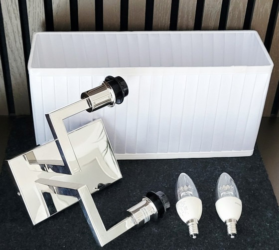 Image 1 of Lámpara de pared Eichholtz Westbrook con pantalla plisada