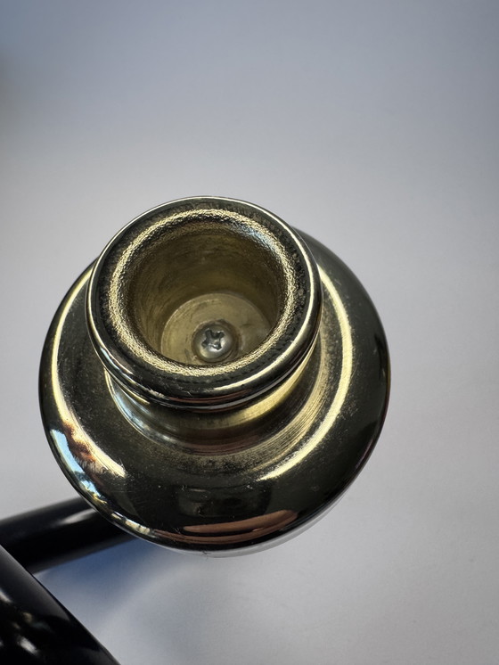 Image 1 of Bougeoir « Pretzel » en acrylique noir et laiton, dans le style de Dorothy Thorpe, années 1960