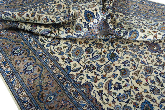 Image 1 of Hand-knotted Kashmar Persian rug - 396 X 297 Cm