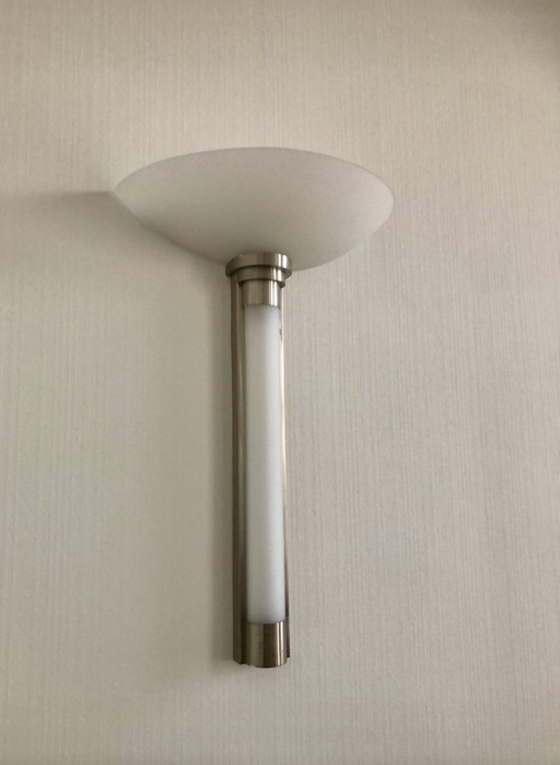 Lampada da parete Swift di Ricardo Bofill