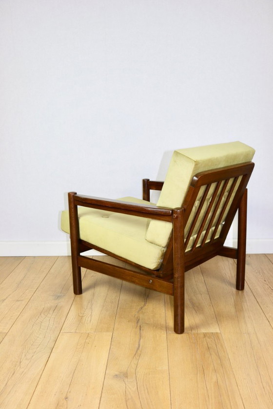 Image 1 of Fauteuil en bois design Z. Baczyk, marron olive vintage - 3 exemplaires disponibles