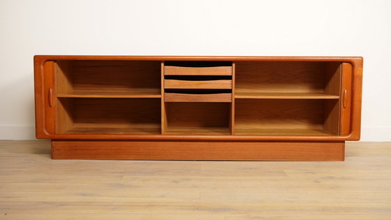 Image 1 of Vintage sideboard | 220 cm Dyrlund | 1960s | Tambourdeurtjes