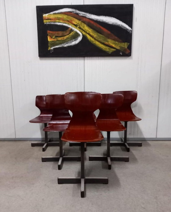 Image 1 of Set van 6 Pagholz stoelen in mid-century modern stijl, met gevormde multiplex zittingen en stalen onderstel, jaren 60.