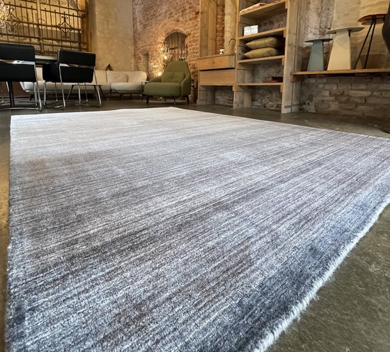 Image 1 of Leolux Evidence Teppich Mailand