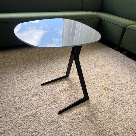 Image 1 of Table design pour ordinateur portable 'Calimero'