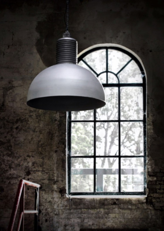 Image 1 of Frezoli Industriële hanglampen aan ketting (3)