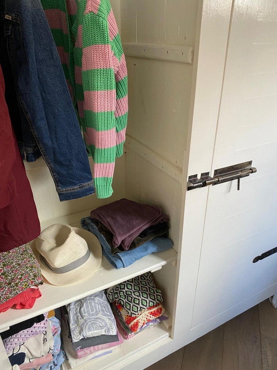 Image 1 of Kast Loods 5 wit hout - kledingkast, boekenkast, servieskast