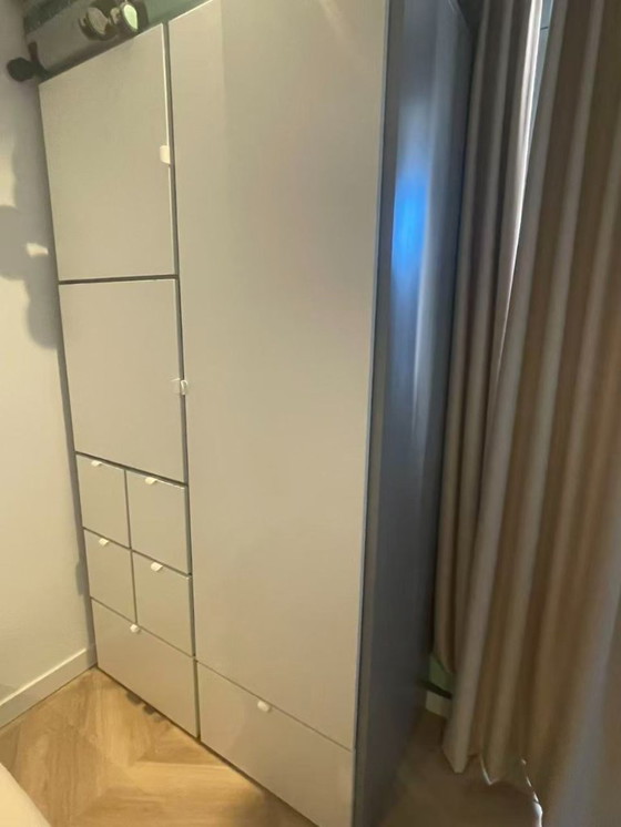 Image 1 of Armario Ikea, Visthus, gris, 122x59x216cm