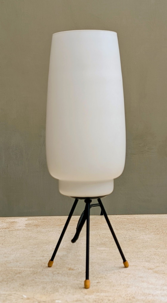 Image 1 of Lampada da tavolo minimalista danese anni '60