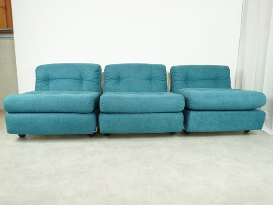 Image 1 of Ensemble fauteuil et table basse Amanta de Mario Bellini, design vintage années 60